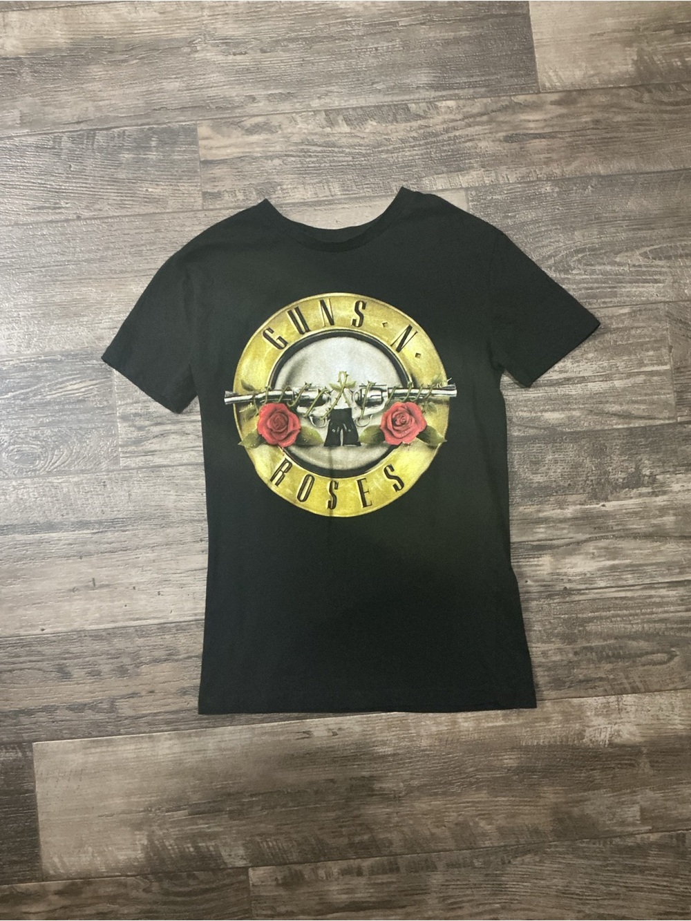 Guns N' Roses Black Graphic Tee - Women's Short Sleeve